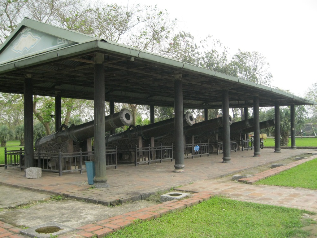 Cửu vị thần công